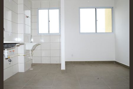 Apartamento para alugar com 41m², 2 quartos e 1 vagaSala/Cozinha