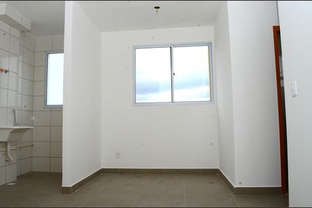 Apartamento para alugar com 41m², 2 quartos e 1 vagaSala/Cozinha