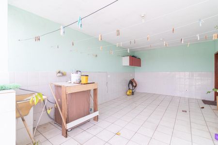 Casa à venda com 250m², 4 quartos e 2 vagasÁrea de Serviço