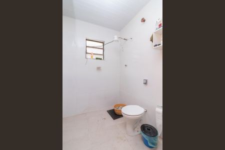 Casa à venda com 250m², 4 quartos e 2 vagasBanheiro 3
