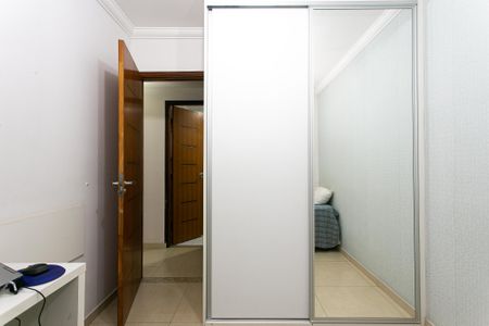 Apartamento à venda com 77m², 3 quartos e 1 vagaQuarto 2