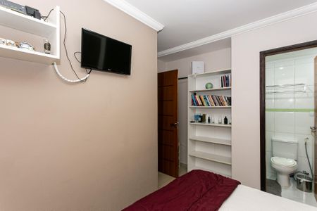 Apartamento à venda com 77m², 3 quartos e 1 vagaSuíte