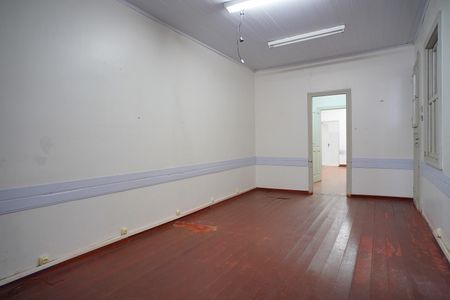 Sala  de casa à venda com 3 quartos, 96m² em Santa Cecília, Porto Alegre