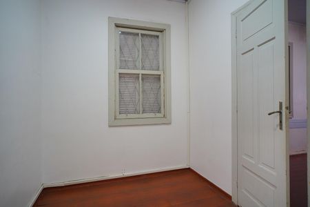 QUARTO 1 de casa à venda com 3 quartos, 96m² em Santa Cecília, Porto Alegre