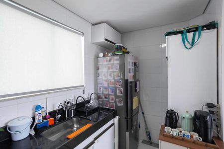 Apartamento à venda com 94m², 2 quartos e 2 vagasCozinha