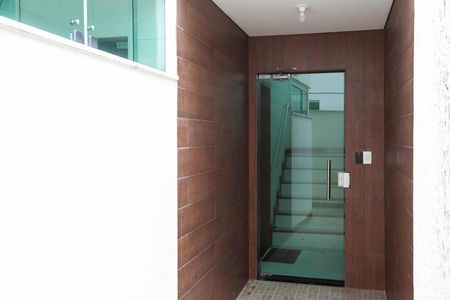 Apartamento à venda com 94m², 2 quartos e 2 vagasEntrada