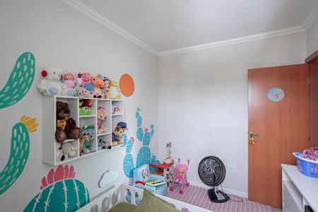 Apartamento à venda com 94m², 2 quartos e 2 vagasQuarto 2