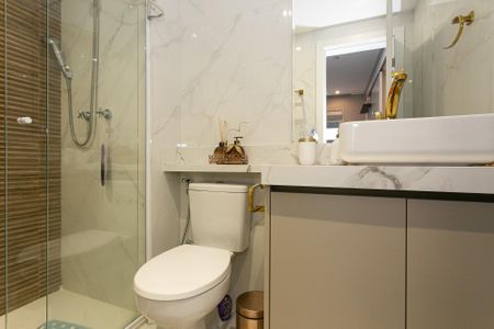 Apartamento à venda com 106m², 2 quartos e 2 vagasBanheiro da Suíte 2