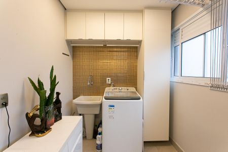 Apartamento à venda com 106m², 2 quartos e 2 vagasÁrea de Serviço