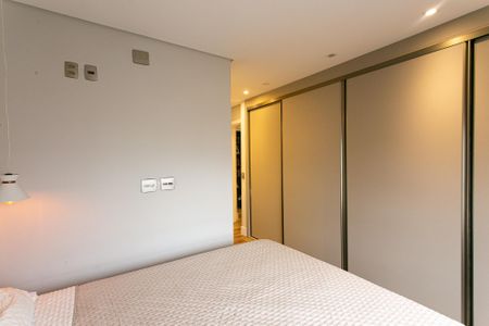 Apartamento à venda com 106m², 2 quartos e 2 vagasSuíte 1