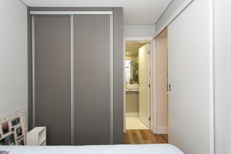 Apartamento à venda com 106m², 2 quartos e 2 vagasSuíte 2