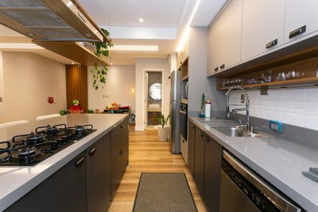 Apartamento à venda com 106m², 2 quartos e 2 vagasCozinha