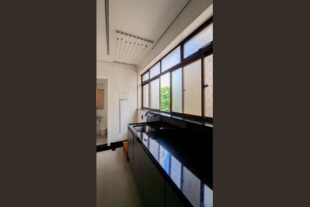 Apartamento à venda com 110m², 3 quartos e 2 vagasÁrea de Serviço