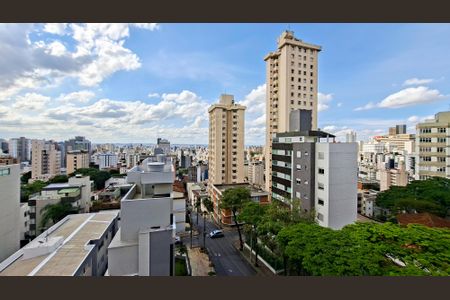 Apartamento à venda com 110m², 3 quartos e 2 vagasSala