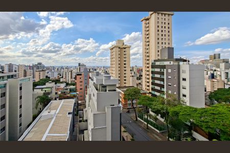 Sala de apartamento à venda com 3 quartos, 110m² em Anchieta, Belo Horizonte