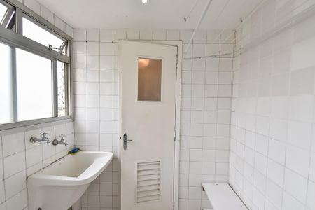 Apartamento para alugar com 60m², 2 quartos e 1 vagaÁrea de serviço