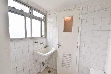 Apartamento para alugar com 60m², 2 quartos e 1 vagaÁrea de serviço