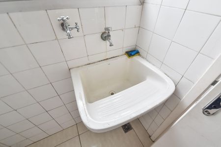 Apartamento para alugar com 60m², 2 quartos e 1 vagaÁrea de serviço