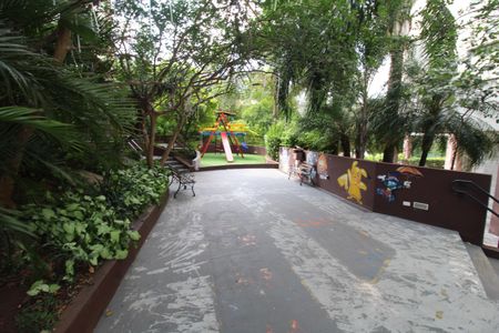 Apartamento para alugar com 50m², 2 quartos e 1 vagaÁrea Comum