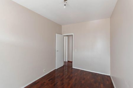 Apartamento à venda com 85m², 3 quartos e 2 vagasSuíte