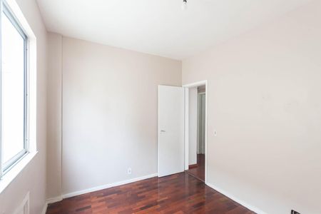 Apartamento à venda com 85m², 3 quartos e 2 vagasQuarto 1