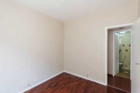 Apartamento à venda com 85m², 3 quartos e 2 vagasQuarto 2