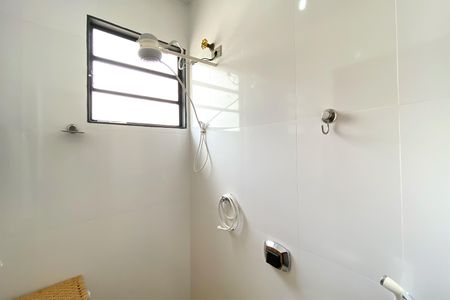 Casa à venda com 408m², 2 quartos e 4 vagas Casa à venda com 408m², 2 quartos e 4 vagasBanheiro