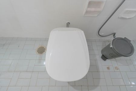 Apartamento para alugar com 72m², 2 quartos e sem vagaBanheiro