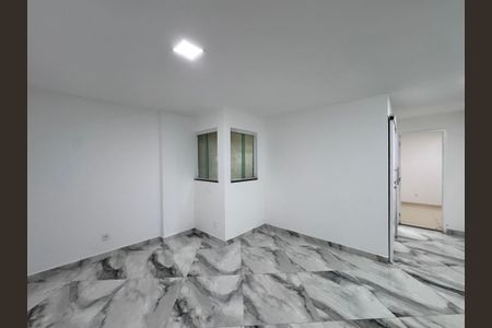 Apartamento à venda com 100m², 2 quartos e 1 vagaSala
