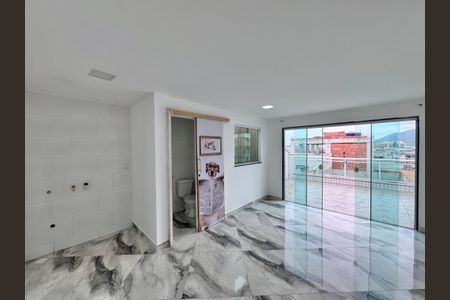 Apartamento à venda com 100m², 2 quartos e 1 vagaSala (Segundo Andar)