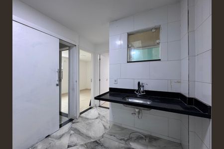 Apartamento à venda com 100m², 2 quartos e 1 vagaCozinha