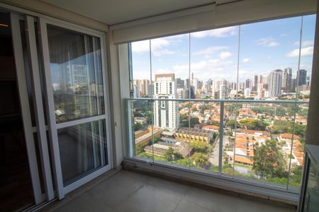Apartamento à venda com 80m², 2 quartos e 2 vagasVaranda da Suíte 1