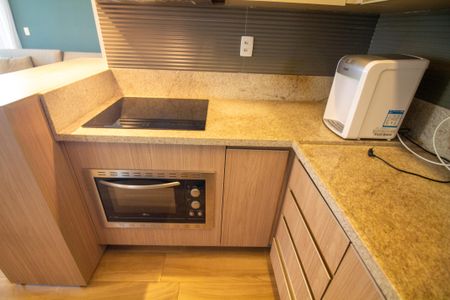 Apartamento à venda com 80m², 2 quartos e 2 vagasCozinha