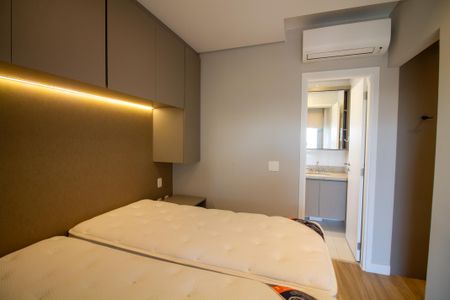 Apartamento à venda com 80m², 2 quartos e 2 vagasSuíte 1