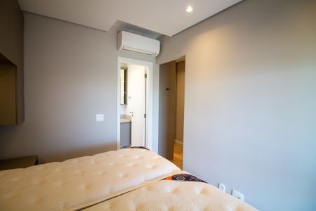 Apartamento à venda com 80m², 2 quartos e 2 vagasSuíte 1