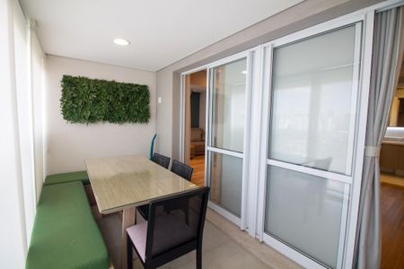 Apartamento à venda com 80m², 2 quartos e 2 vagasVaranda / Sala de Jantar