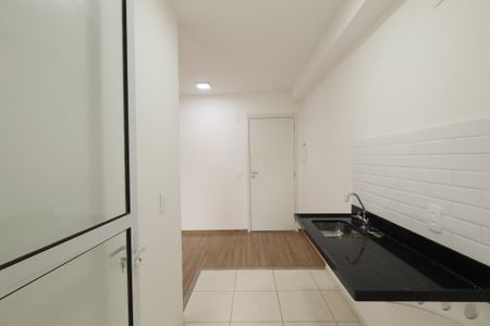 Apartamento para alugar com 45m², 2 quartos e sem vaga Apartamento para alugar com 45m², 2 quartos e sem vagaCozinha americana