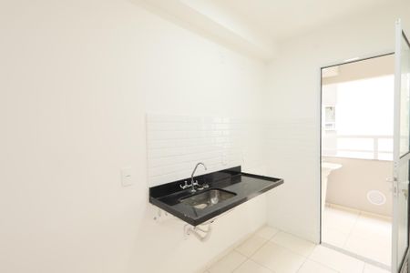 Apartamento para alugar com 45m², 2 quartos e sem vaga Apartamento para alugar com 45m², 2 quartos e sem vagaCozinha americana