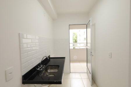 Apartamento para alugar com 45m², 2 quartos e sem vaga Apartamento para alugar com 45m², 2 quartos e sem vagaCozinha americana