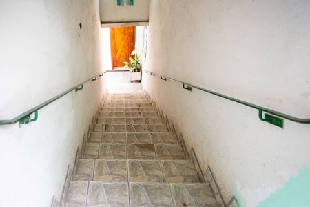 Apartamento para alugar com 43m², 2 quartos e 1 vagaEscada