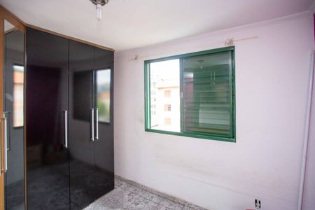 Quarto 2 de apartamento para alugar com 2 quartos, 43m² em Serraria, Diadema