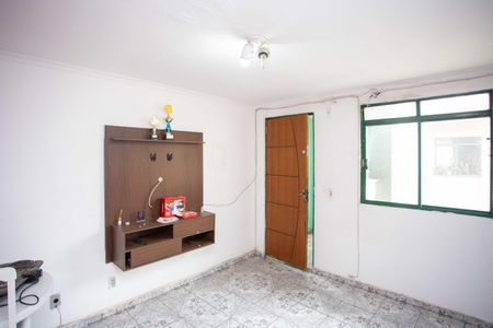 Sala de apartamento para alugar com 2 quartos, 43m² em Serraria, Diadema
