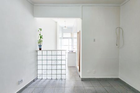 Sala de apartamento para alugar com 1 quarto, 30m² em Santa Teresa, Rio de Janeiro