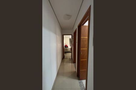 Corredor de apartamento à venda com 2 quartos, 50m² em Parque Oratório, Santo André