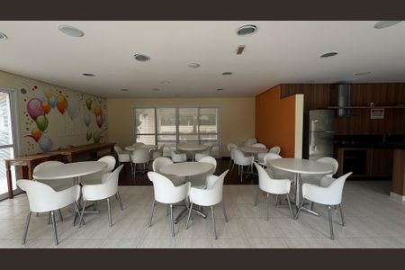 Apartamento para alugar com 119m², 3 quartos e 2 vagasÁrea externa