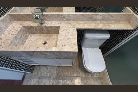 Apartamento para alugar com 119m², 3 quartos e 2 vagasBanheiro da Suíte 1