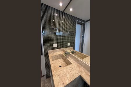 Apartamento para alugar com 119m², 3 quartos e 2 vagasBanheiro da Suíte 1