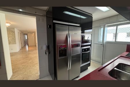 Apartamento para alugar com 119m², 3 quartos e 2 vagasCozinha