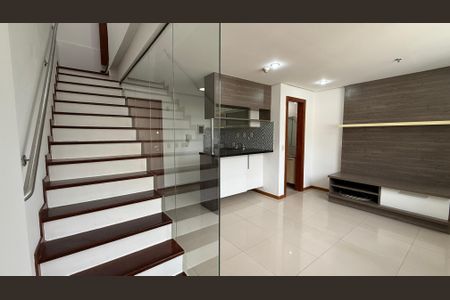 Sala de apartamento para alugar com 1 quarto, 65m² em Recanto das Emas, Brasília