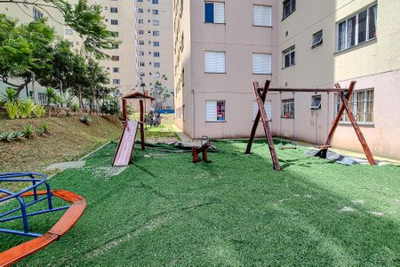 Apartamento à venda com 49m², 2 quartos e sem vagaÁrea comum - Playground